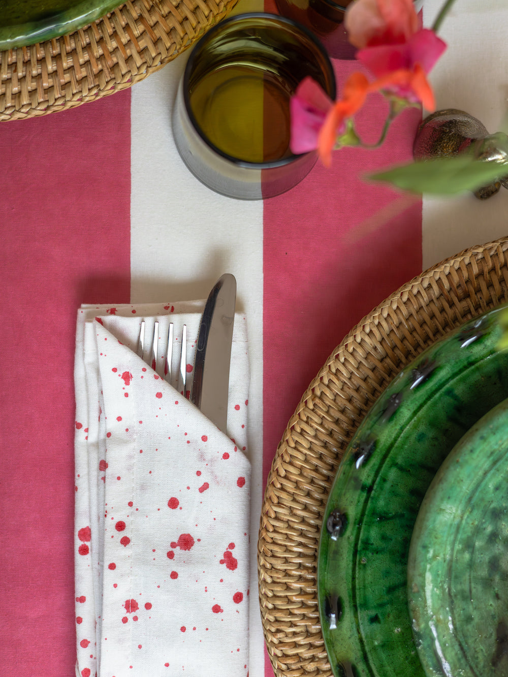 Twizzell Pink Splatter Napkins – Set of 4